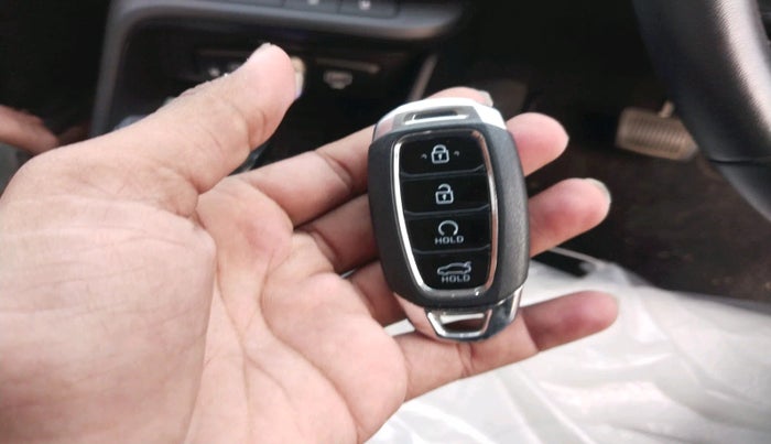 2023 Hyundai Verna SX (O) 1.5 VTVT IVT, Petrol, Automatic, 17,719 km, interior