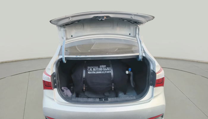 2018 Hyundai Xcent E+, Petrol, Manual, 60,742 km, exterior