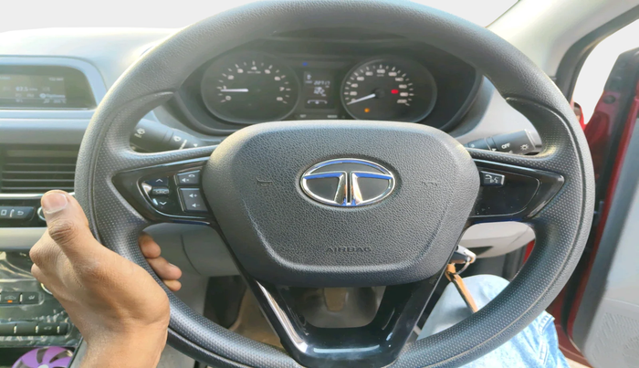 2017 Tata NEXON XT PETROL, Petrol, Manual, 22,717 km, interior