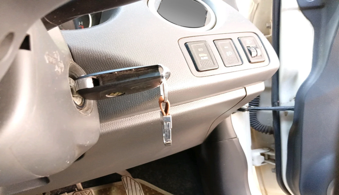 2011 Maruti Swift Dzire ZXI, Petrol, Manual, 1,05,396 km, interior