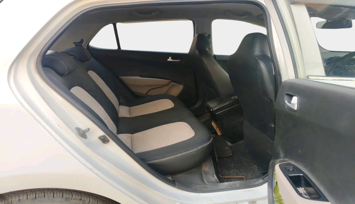 2017 Hyundai Grand i10 ASTA U2 1.2 CRDI, Diesel, Manual, 73,046 km, interior