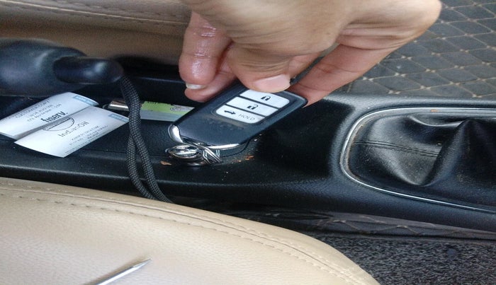 2023 Honda Amaze 1.2L I-VTEC VX, Petrol, Manual, 60,851 km, interior