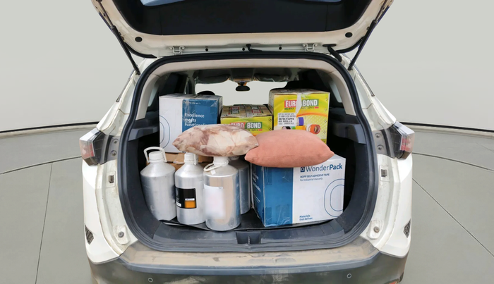 2022 Tata Harrier XE 2.0L KRYOTEC, Diesel, Manual, 66,168 km, exterior