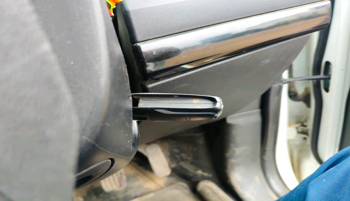 2022 Tata Harrier XE 2.0L KRYOTEC, Diesel, Manual, 66,168 km, interior