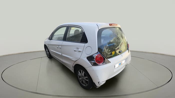 2011 Honda Brio V MT, CNG, Manual, 79,486 km, exterior