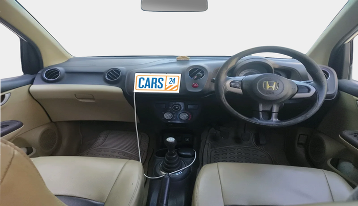 2011 Honda Brio V MT, Petrol, Manual, 79,486 km, interior