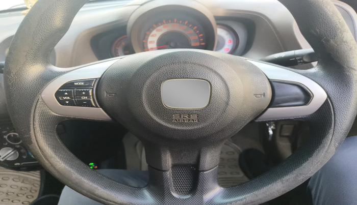 2011 Honda Brio V MT, Petrol, Manual, 79,486 km, interior