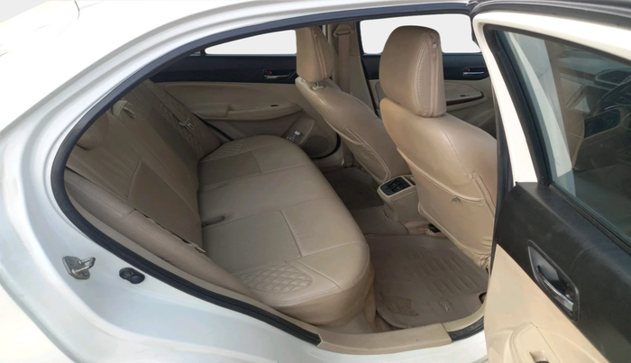 2018 Maruti Dzire ZDI PLUS AMT, Diesel, Automatic, 1,78,590 km, interior