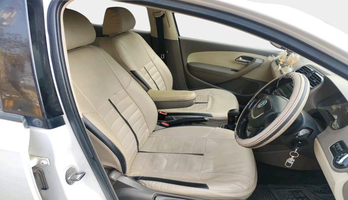 2012 Skoda Rapid ELEGANCE 1.6 TDI CR MT, Diesel, Manual, 1,14,529 km, interior