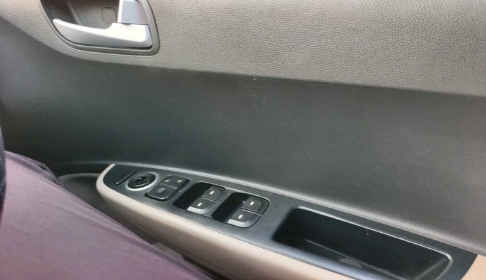 2017 Hyundai Grand i10 ASTA 1.2 KAPPA VTVT, Petrol, Manual, 59,750 km, interior