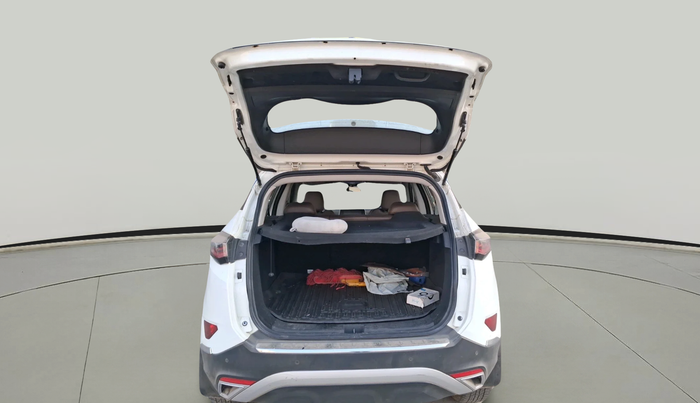 2019 Tata Harrier XZ 2.0L, Diesel, Manual, 1,00,566 km, exterior