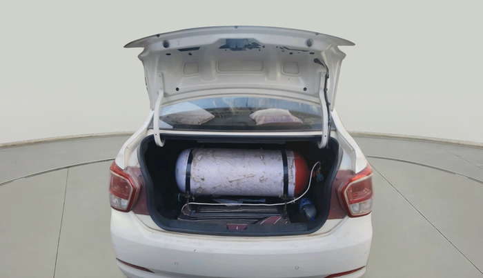 2015 Hyundai Xcent SX 1.2, Petrol, Manual, 1,14,188 km, exterior