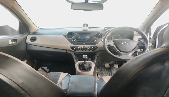 2015 Hyundai Xcent SX 1.2, Petrol, Manual, 1,14,188 km, interior