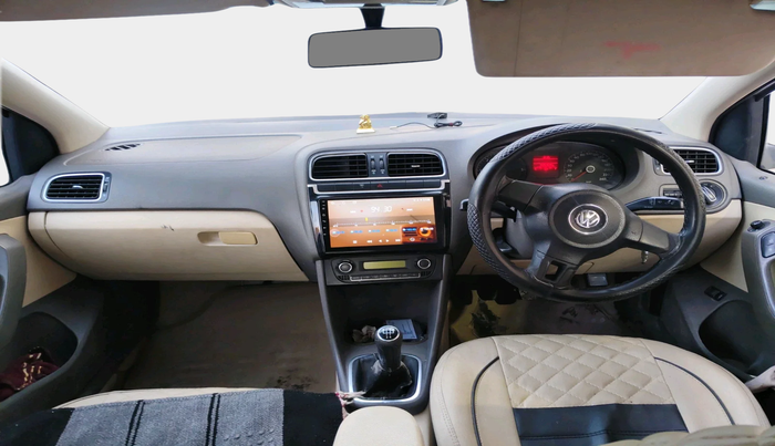 2011 Volkswagen Vento HIGHLINE DIESEL 1.6, Diesel, Manual, 1,56,104 km, interior