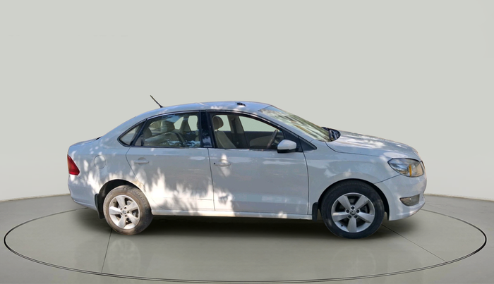 2016 Skoda Rapid 1.5 TDI CR STYLE PLUS AT, Diesel, Automatic, 1,15,896 km, exterior