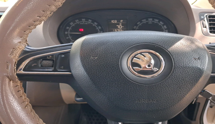 2016 Skoda Rapid 1.5 TDI CR STYLE PLUS AT, Diesel, Automatic, 1,15,896 km, interior