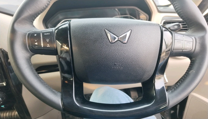 2024 Mahindra SCORPIO CLASSIC S11 MT 7S CC, Diesel, Manual, 22,604 km, interior