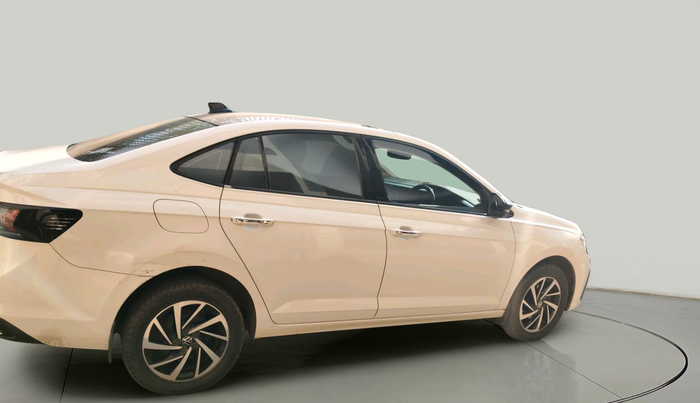 2022 Volkswagen VIRTUS TOPLINE TSI 1.0 AT, Petrol, Automatic, 68,397 km, exterior