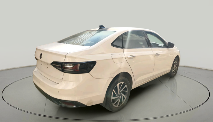 2022 Volkswagen VIRTUS TOPLINE TSI 1.0 AT, Petrol, Automatic, 68,397 km, exterior