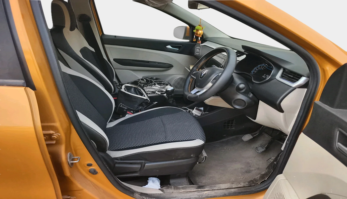 2021 Renault TRIBER RXZ, Petrol, Manual, 36,303 km, interior