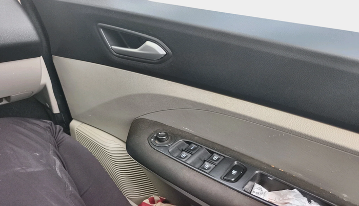 2021 Renault TRIBER RXZ, Petrol, Manual, 36,303 km, interior