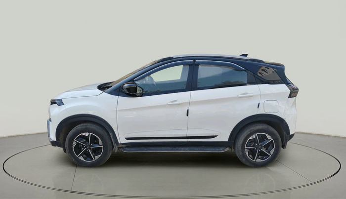 2024 Tata NEXON Fearless Plus (PS) 1.2 iCNG 6MT Dual Tone, Petrol, Manual, 9,316 km, exterior