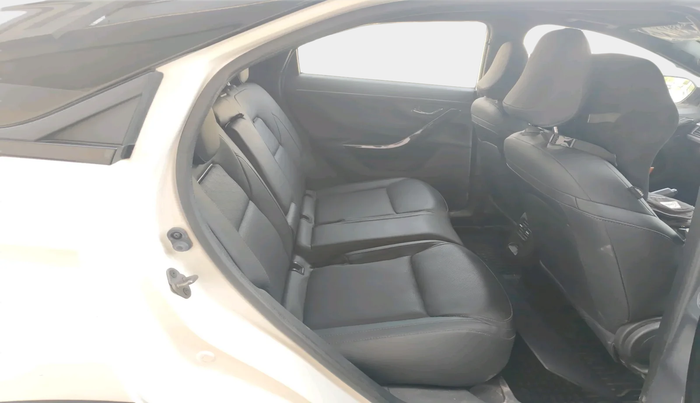 2024 Tata NEXON Fearless Plus (PS) 1.2 iCNG 6MT Dual Tone, Petrol, Manual, 9,316 km, interior