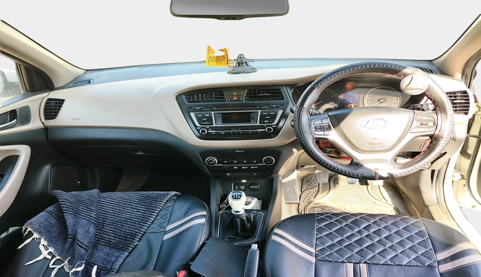 2015 Hyundai i20 SPORTZ 1.4 AT, Petrol, Automatic, 99,633 km, interior