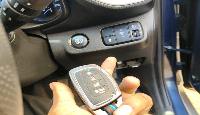 2021 Hyundai VENUE SX (O) 1.5 CRDI, Diesel, Manual, 1,39,850 km, interior