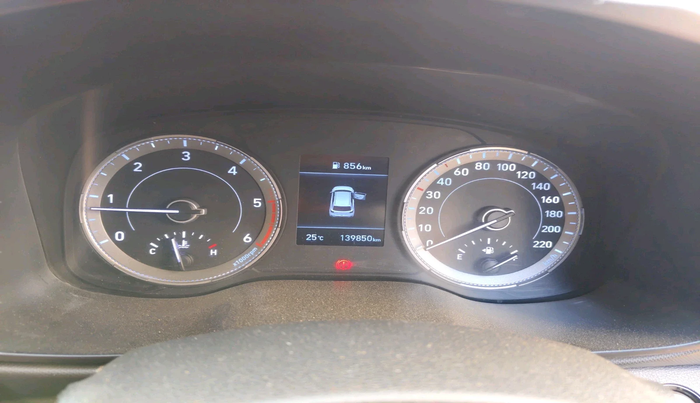 2021 Hyundai VENUE SX (O) 1.5 CRDI, Diesel, Manual, 1,39,850 km, interior