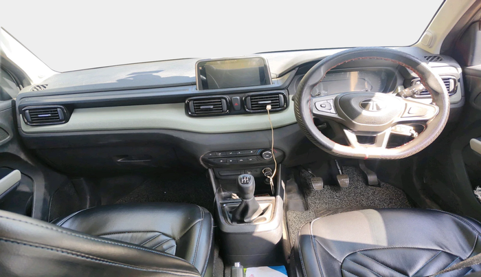 2024 Tata PUNCH ADVENTURE RHYTHM CNG MT, Petrol, Manual, 21,244 km, interior