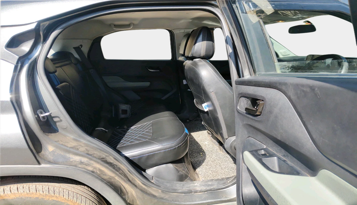 2024 Tata PUNCH ADVENTURE RHYTHM CNG MT, Petrol, Manual, 21,244 km, interior