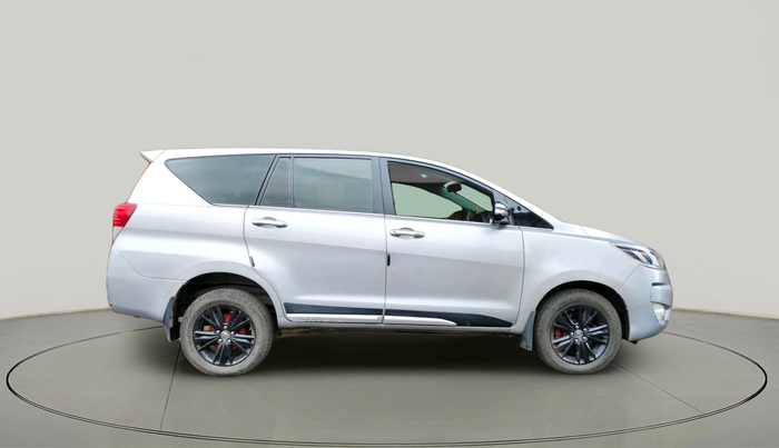 2016 Toyota Innova Crysta 2.8 ZX AT 7 STR, Diesel, Automatic, 1,45,749 km, exterior