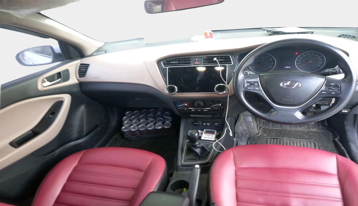 2019 Hyundai Elite i20 SPORTZ PLUS 1.2, Petrol, Manual, 1,19,883 km, interior