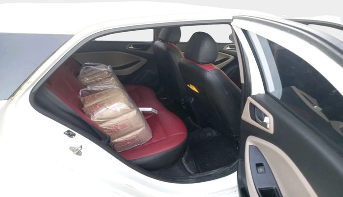 2019 Hyundai Elite i20 SPORTZ PLUS 1.2, Petrol, Manual, 1,19,883 km, interior