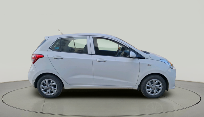 2017 Hyundai Grand i10 SPORTZ 1.2 KAPPA VTVT, Petrol, Manual, 65,802 km, exterior