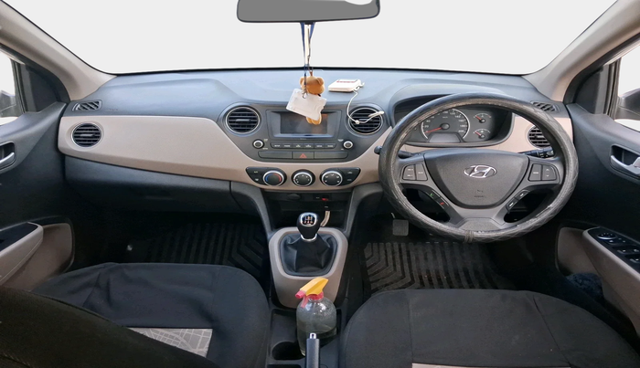 2017 Hyundai Grand i10 SPORTZ 1.2 KAPPA VTVT, Petrol, Manual, 65,802 km, interior