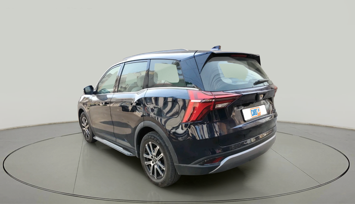 2023 Mahindra XUV700 AX 7 LUXURY D AT 7 STR, Diesel, Automatic, 61,252 km, exterior