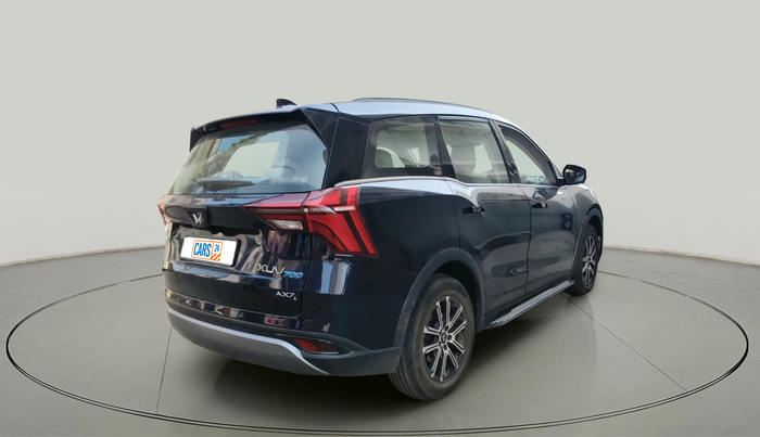 2023 Mahindra XUV700 AX 7 LUXURY D AT 7 STR, Diesel, Automatic, 61,252 km, exterior