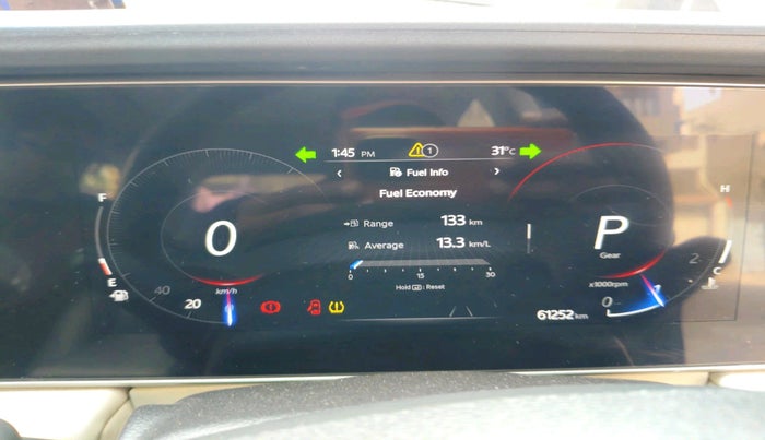 2023 Mahindra XUV700 AX 7 LUXURY D AT 7 STR, Diesel, Automatic, 61,252 km, interior