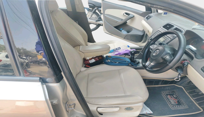 2013 Volkswagen Vento COMFORTLINE DIESEL 1.6, Diesel, Manual, 1,56,099 km, interior