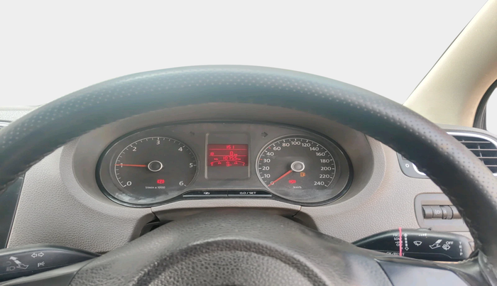 2013 Volkswagen Vento COMFORTLINE DIESEL 1.6, Diesel, Manual, 1,56,099 km, interior