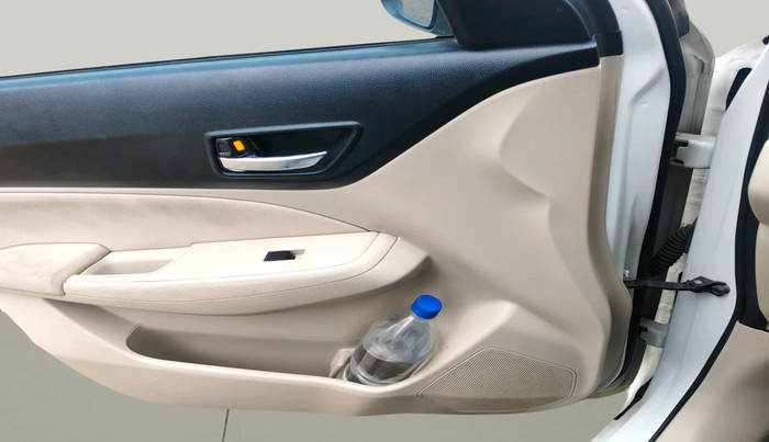 2020 Maruti Dzire VXI, Petrol, Manual, 1,40,340 km, interior