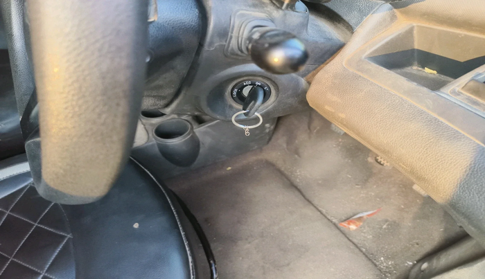 2011 Chevrolet Beat LS PETROL, Petrol, Manual, 20,316 km, interior