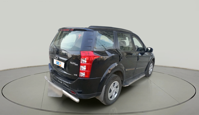 2017 Mahindra XUV500 W6, Diesel, Manual, 76,127 km, exterior