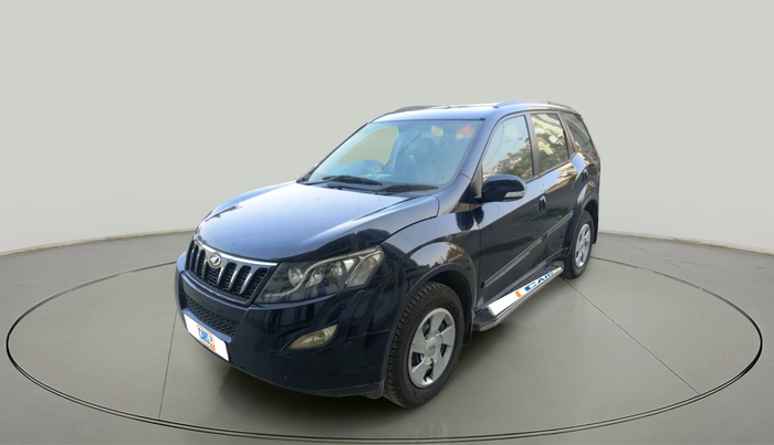 2017 Mahindra XUV500 W6, Diesel, Manual, 76,127 km, exterior