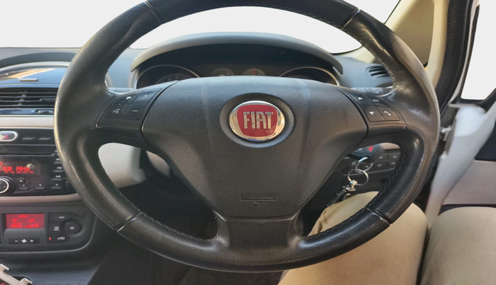 2016 Fiat Grand Punto EMOTION 1.3 90 HP, Diesel, Manual, 1,12,581 km, interior
