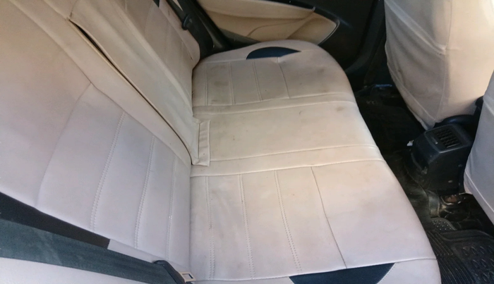 2015 Hyundai Xcent SX 1.1 CRDI, Diesel, Manual, 1,15,423 km, interior