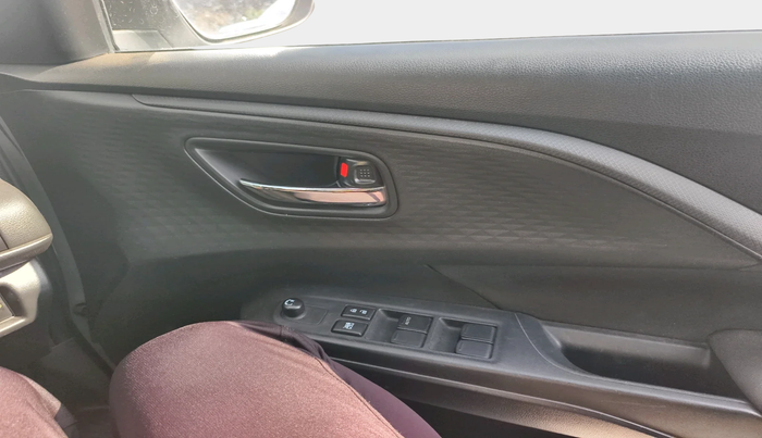 2024 Maruti Swift VXI, Petrol, Manual, 15,088 km, interior