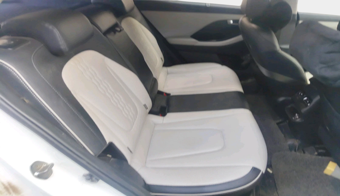 2021 Hyundai Creta SX (O) AT 1.5 DIESEL, Diesel, Automatic, 69,388 km, interior